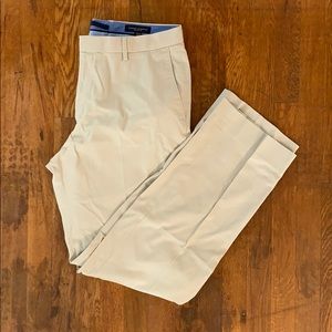 Mens Banana Republic Relaxed fit 34x34 khaki pants